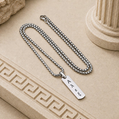 Collar Griego Antiguo Grabado Hombre